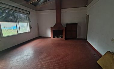 CASA A RECICLAR EN VENTA EL PATO