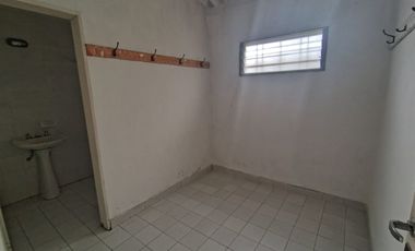CASA A RECICLAR EN VENTA EL PATO