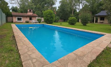 CASA A RECICLAR EN VENTA EL PATO