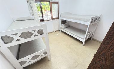 Venta Casa 4 ambientes mas dependencia Miramar