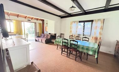 Venta Casa 4 ambientes mas dependencia Miramar
