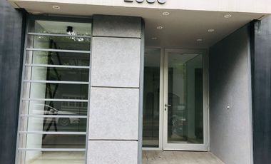 VENTA OFICINA SEMI PISO DE 100M2 BAJAS EXPENSAS