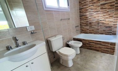 Venta Departamento 3 ambientes en Berazategui