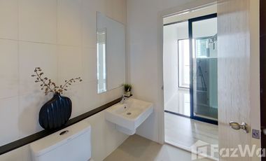 2 Bedroom Condo for sale at KnightsBridge Sky River Ocean