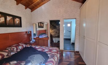 APTO CREDITO, CHALET 4 AMBIENTES, BARRIO PARQUE CALCHAQUI