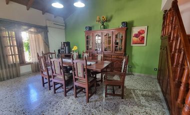 APTO CREDITO, CHALET 4 AMBIENTES, BARRIO PARQUE CALCHAQUI