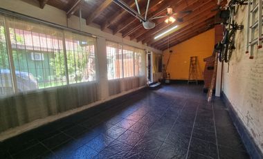 APTO CREDITO, CHALET 4 AMBIENTES, BARRIO PARQUE CALCHAQUI
