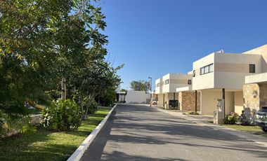 Casa en venta Mérida Yucatán, Privada Verna Conkal