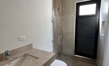 Casa en venta lista para entrega , Casa Seis Temozón Norte