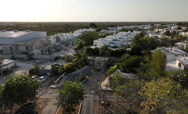 Casa en venta Privada Verna Conkal