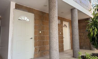 Casa en renta amueblada en  Puebla Residencial Haras