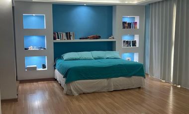 VENTA DE CASA  A LADO DE RIO CON ALBERCA, PALAPA Y  EXTENSO TERRENO