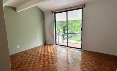 Alteña II Casa en renta en Lomas Verdes