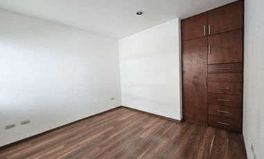 CASA EN VENTA EN RESIDENCIAL LORETTA 1 AL NORPONIENTE DE AGUASCALIENTES