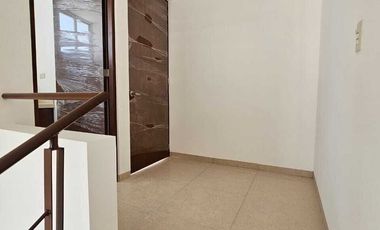 CASA EN VENTA EN RESIDENCIAL LORETTA 1 AL NORPONIENTE DE AGUASCALIENTES