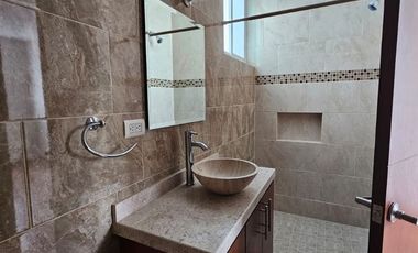 CASA EN VENTA EN RESIDENCIAL LORETTA 1 AL NORPONIENTE DE AGUASCALIENTES