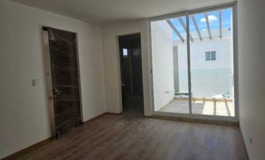 CASA EN VENTA EN RESIDENCIAL LORETTA 1 AL NORPONIENTE DE AGUASCALIENTES
