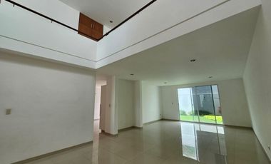 CASA EN VENTA EN RESIDENCIAL LORETTA 1 AL NORPONIENTE DE AGUASCALIENTES