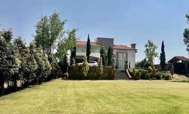 VENTA HERMOSA CASA AL PIE DEL NEVADO DE TOLUCA