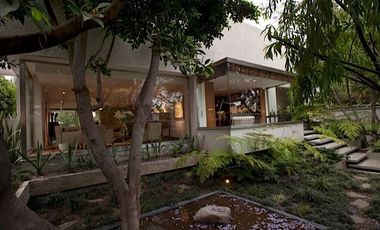 SE VENDE O SE RENTA HERMOSA CASA EN BOSQUES DE LAS LOMAS!! (V)