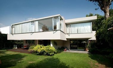 SE VENDE O SE RENTA HERMOSA CASA EN BOSQUES DE LAS LOMAS!! (V)