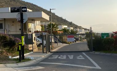 VENTA CASA 4HAB 3BA PUDAHUEL