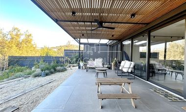 Casa en Arriendo en VALLE ESCONDIDO