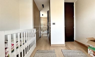 Casa en Arriendo en VALLE ESCONDIDO