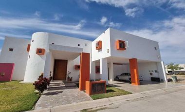 CASA EN VENTA HACIENDA EL ROSARIO