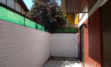Casa en Arriendo en Arriendo Bella Casa 2D 1B 2E, Metro Rojas Magallanes