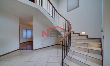 Casa en venta fracc cerrado al Norte