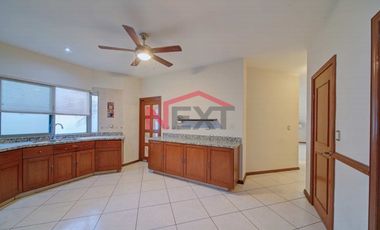 Casa en venta fracc cerrado al Norte
