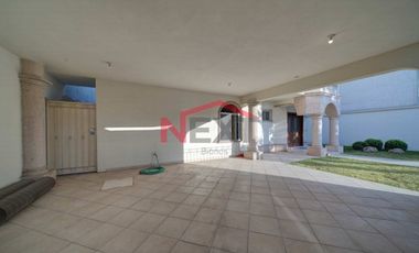 Casa en venta fracc cerrado al Norte
