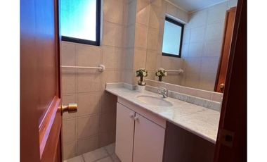 SE VENDE DEPTO. 5D+4B TIPO TOWNHOUSE PUCON