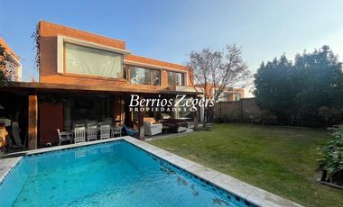 Casa en Arriendo en U DE LOS ANDES