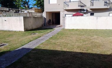 PH en venta - 1 Dormitorio 1 Baño - Saladillo