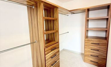 Amplia y cómoda casa en venta en fracc. La Finca