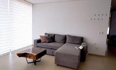 DEPARTAMENTO EN RENTA COL. ARCOS VALLARTA