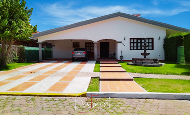 Preciosa casa en venta en Club de Golf el Cristo en Atlixco