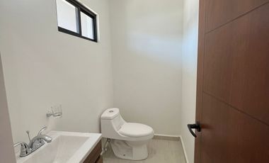 CASA RESIDENCIAL EN RENTA