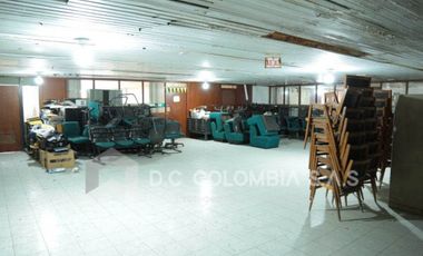 PISO 3 EN VENTA O ARRIENDO EN EDIFICIO BANCO POPULAR EN CENTRO BQUILLA