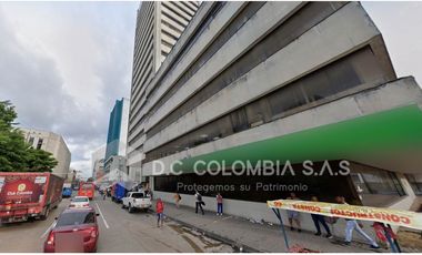 PISO 3 EN VENTA O ARRIENDO EN EDIFICIO BANCO POPULAR EN CENTRO BQUILLA