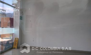 LOCAL EN VENTA O ARRIENDO EN CENTRO COMERCIAL PLATINO PLAZA EN ITAGÜ
