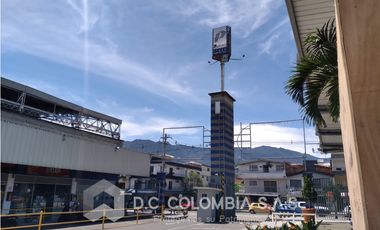 LOCAL EN VENTA O ARRIENDO EN CENTRO COMERCIAL PLATINO PLAZA EN ITAGÜ