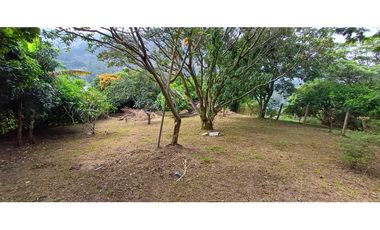 Venta Casa de Campo en Vereda Las Palmas, Oeste de Cali