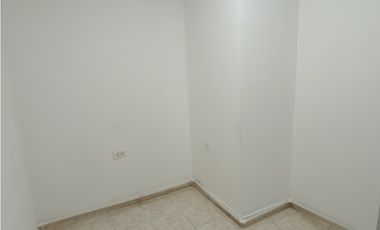 SE ARRIENDA LOCAL COMERCIAL FRENTE A LA AVENIDA DEL RIO, SANTA MARTA