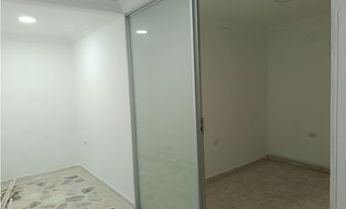 SE ARRIENDA LOCAL COMERCIAL FRENTE A LA AVENIDA DEL RIO, SANTA MARTA