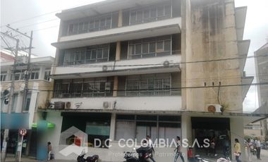 OFICINA PISO 2 EN VENTA O ARRIENDO EN EDIFICIO YULIMA EN IBAGUÉ
