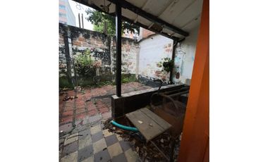 VENDO CASALOTE PARA INVERSIÓN EN SABANETA