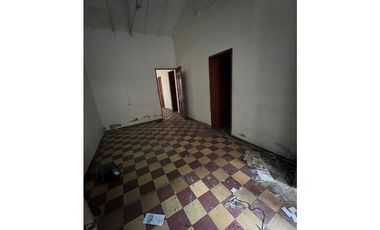 VENDO CASALOTE PARA INVERSIÓN EN SABANETA